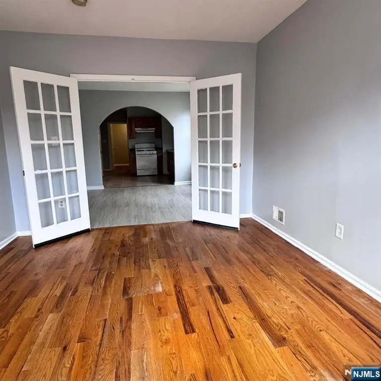 97 Clinton Place, Newark, NJ 07108 - Image #2