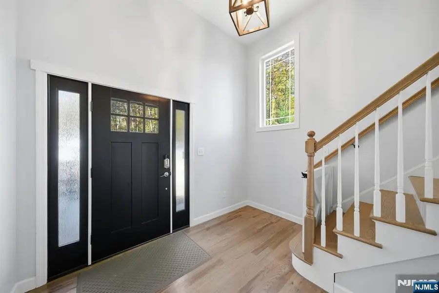 114 Townsend Road, Wanaque, NJ 07465 - Image #2