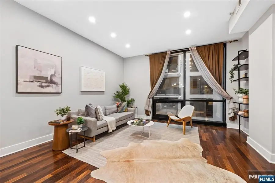 159 2nd Street 403, Jersey City, NJ 07302 - Image #2