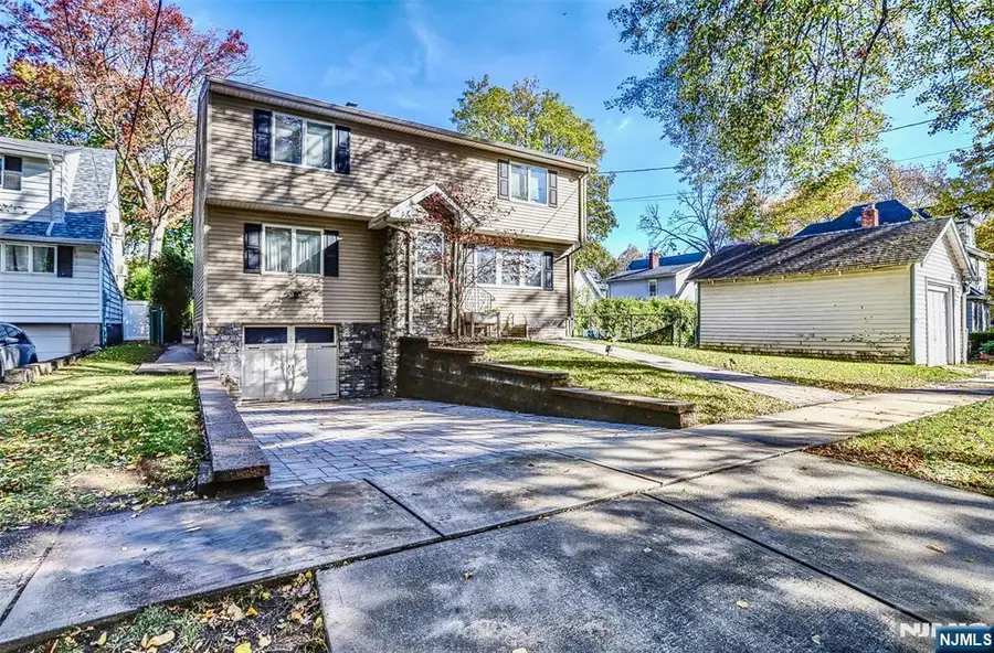 65 McDougall Lane, Bogota, NJ 07603 - #2