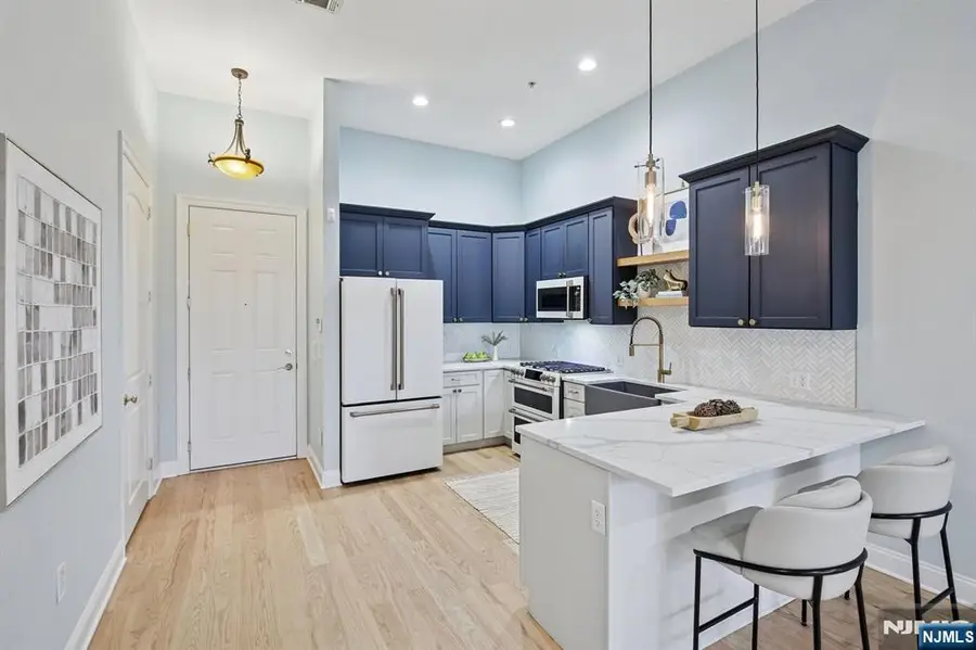 186 Walnut Street 114, Bloomfield, NJ 07003 - Image #2