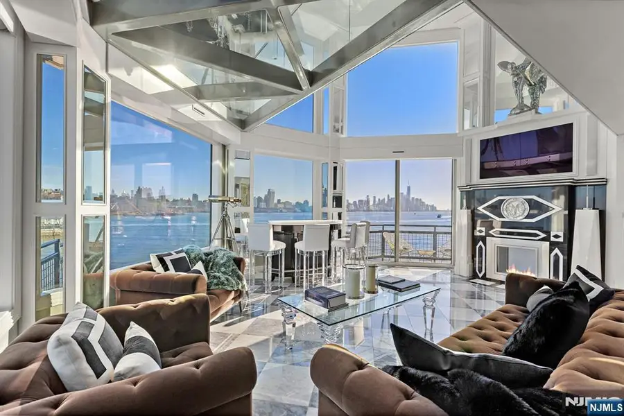 600 Harbor Boulevard 1079-81, Weehawken, NJ 07086 - Image #3
