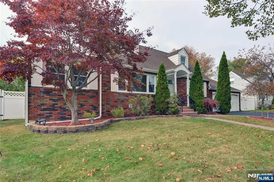 29 Winifred Drive, Totowa, NJ 07512 - Image #2
