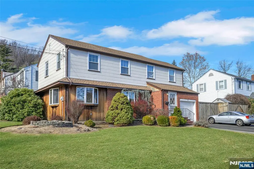 6 Hillside Avenue, Cedar Grove, NJ 07009 - Image #1