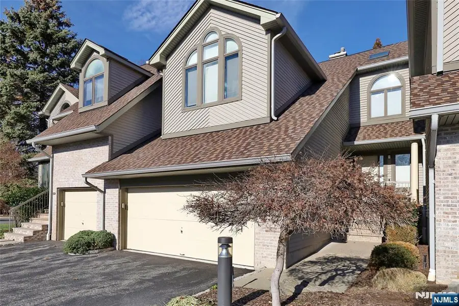 102 Aspen Court T002, Norwood, NJ 07648 - Image #2