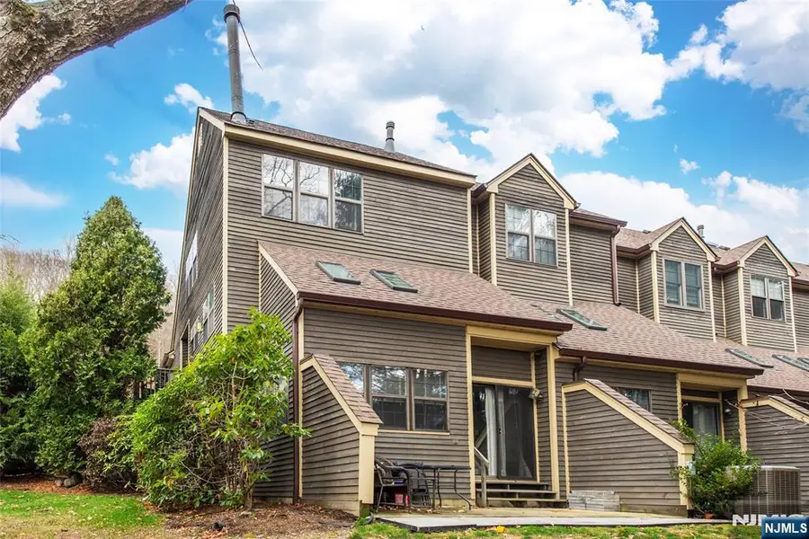 26 Concord H, West Milford, NJ 07480 - Image #3