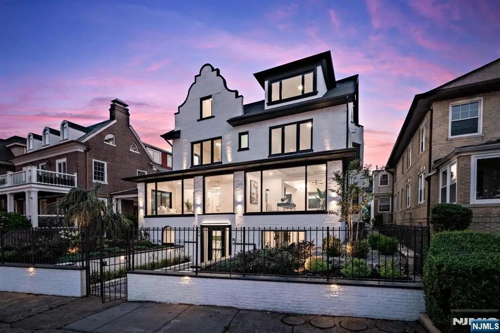 829 Boulevard East, Weehawken, NJ 07086 - Image #1