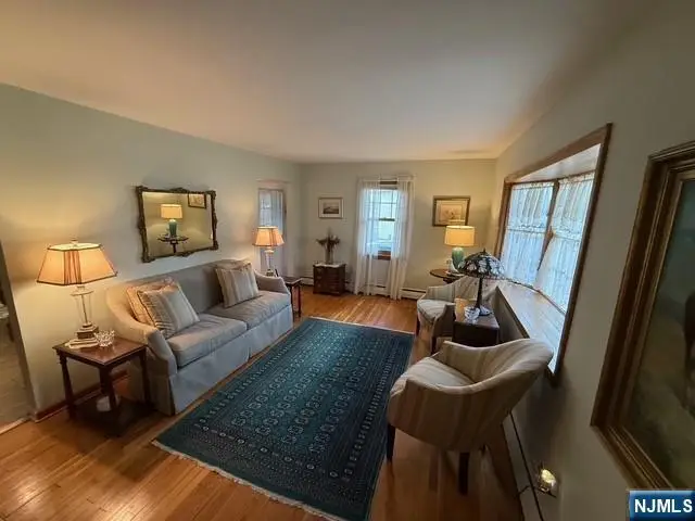 24 Summit Avenue, Waldwick, NJ 07463 - Image #3