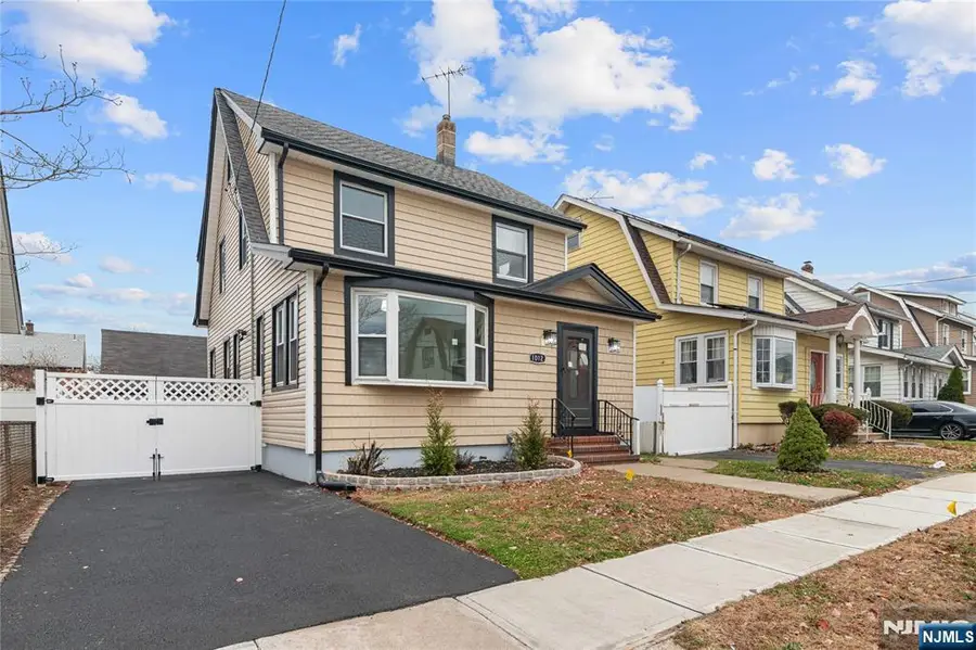 1012 Coolidge Avenue, Union, NJ 07083 - Image #2