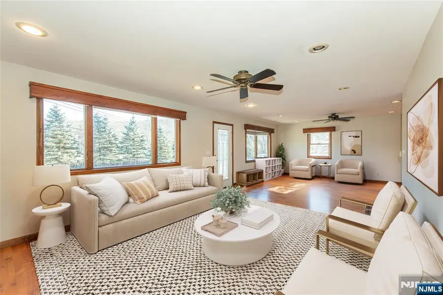 8 Tyler Place, West Milford, NJ 07421 - Image #3