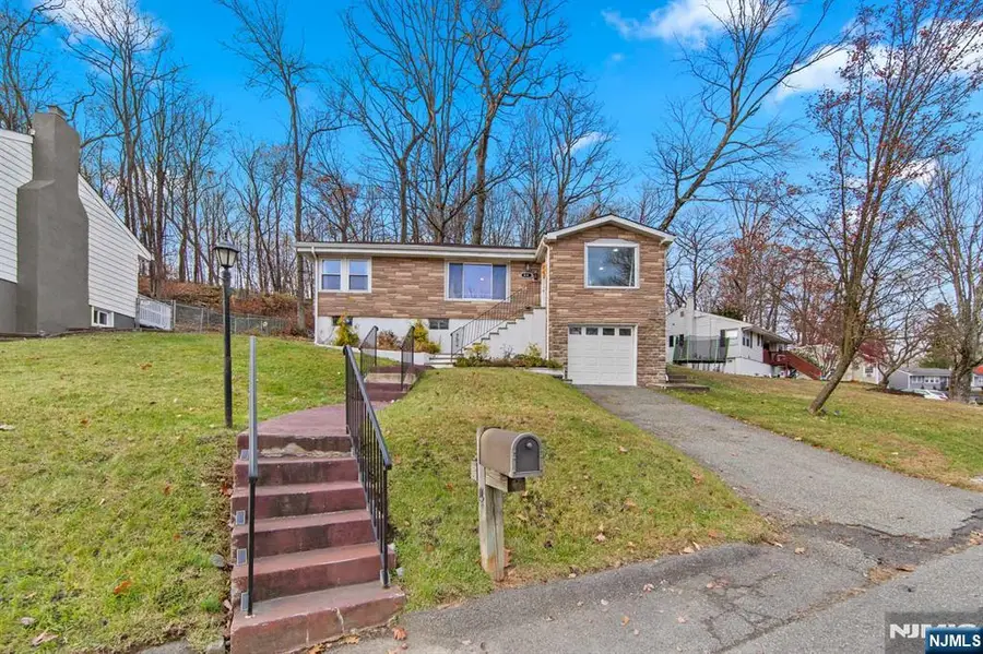 48 Algonquin Avenue, White Meadow Lake, NJ 07866 - Image #2