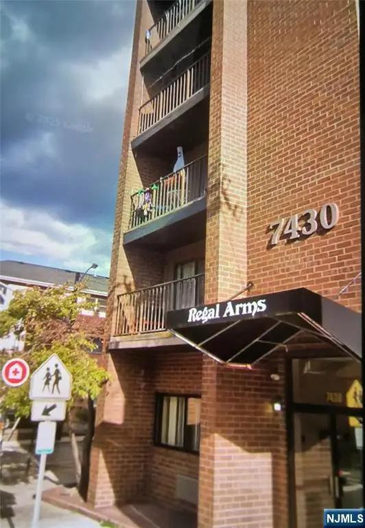 7430 Kennedy Boulevard 103, North Bergen, NJ 07047
