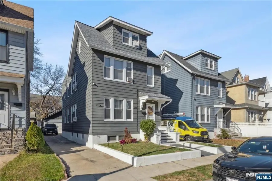 129 Brookwood Street, East Orange, NJ 07018 - Image #2