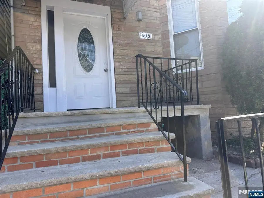 608 57th Street, West New York, NJ 07093 - Image #2
