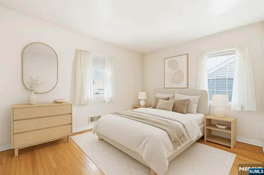 51 Surrey Lane, Clifton, NJ 07012 - Image #3