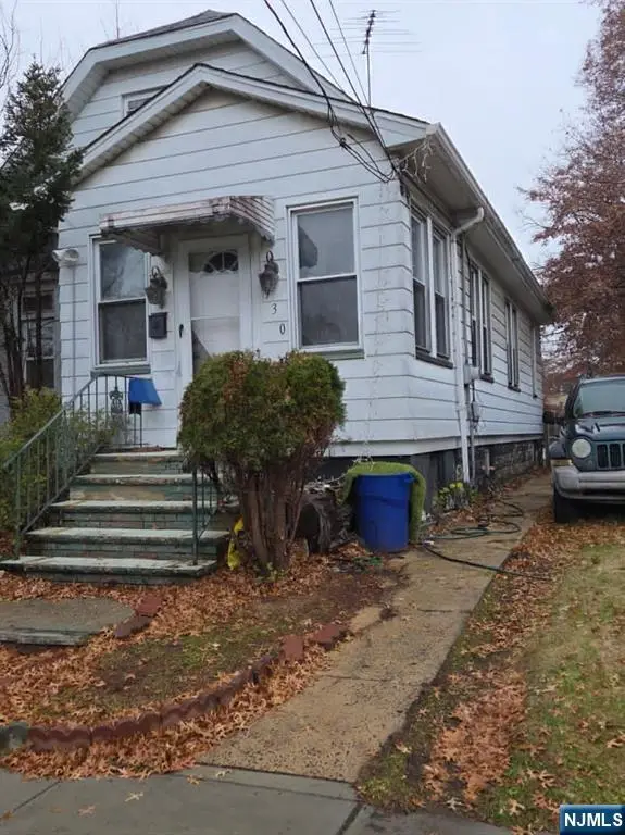 930 Drake Avenue, Roselle, NJ 07203 - Image #1