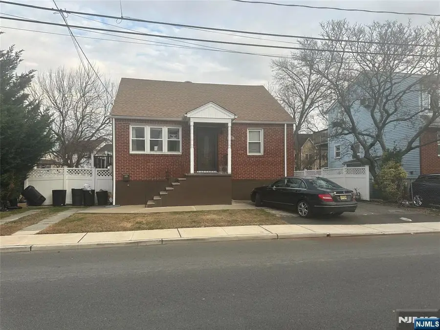 22 Paroubek Street, Little Ferry, NJ 07643 - Image #2