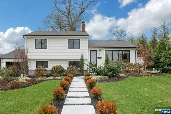 81 Pascack Avenue, Emerson, NJ 07630