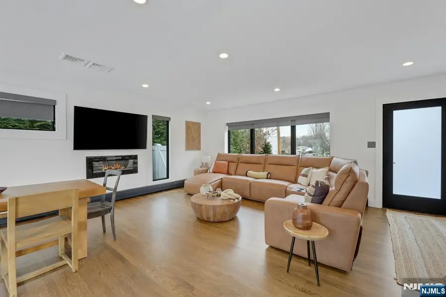 81 Pascack Avenue, Emerson, NJ 07630 - Image #3