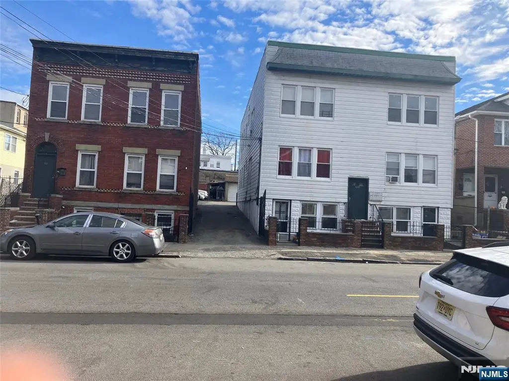 635-637 8th Street, Newark, NJ 07107 - Image #1