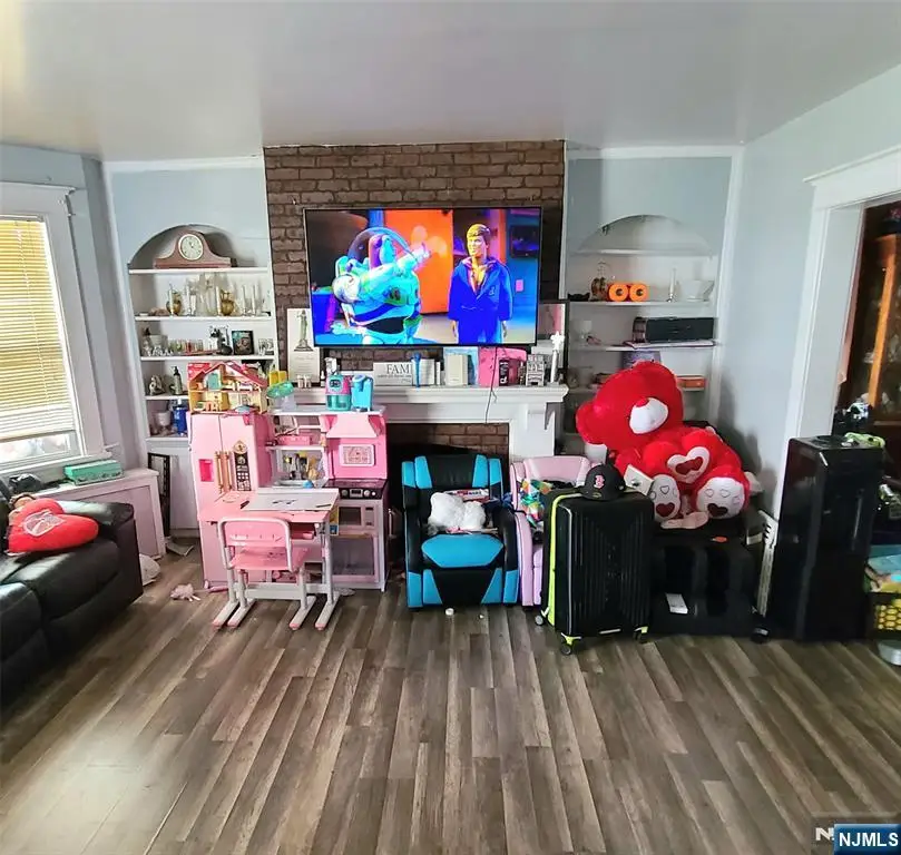 300-302 19th Avenue, Paterson, NJ 07504 - Image #3