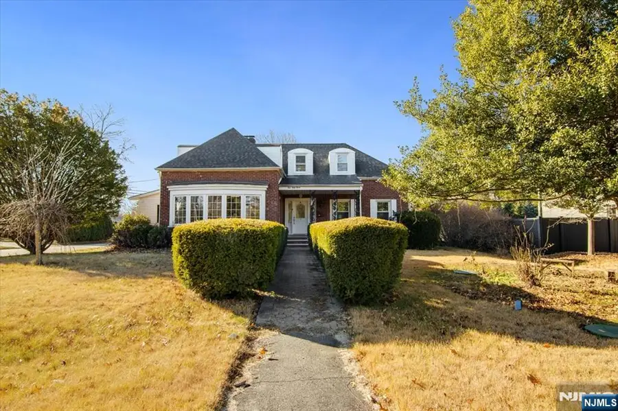 337 Boulevard, Pompton Plains, NJ 07444 - Image #2