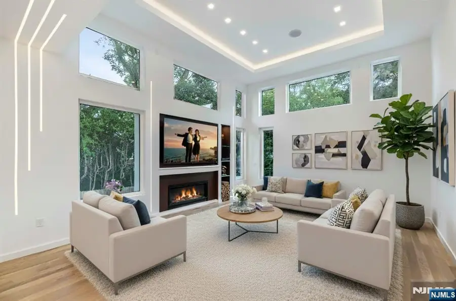 145 Midwood Road, Glen Rock, NJ 07452 - Image #2