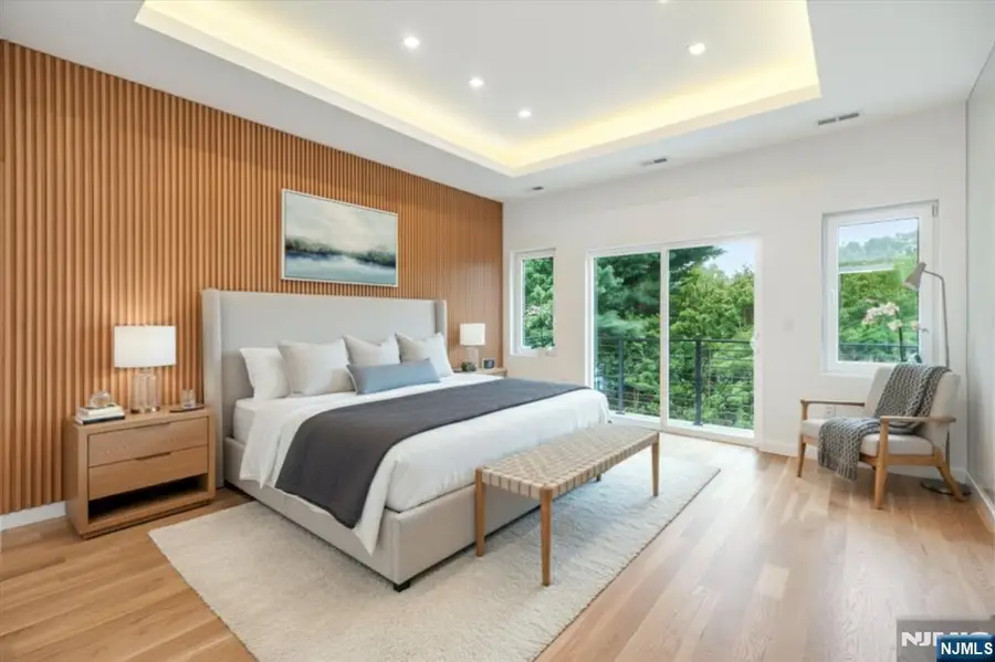 145 Midwood Road, Glen Rock, NJ 07452 - Image #3