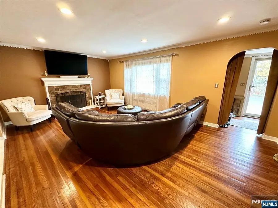 403 Lantana Avenue, Englewood, NJ 07631 - Image #3