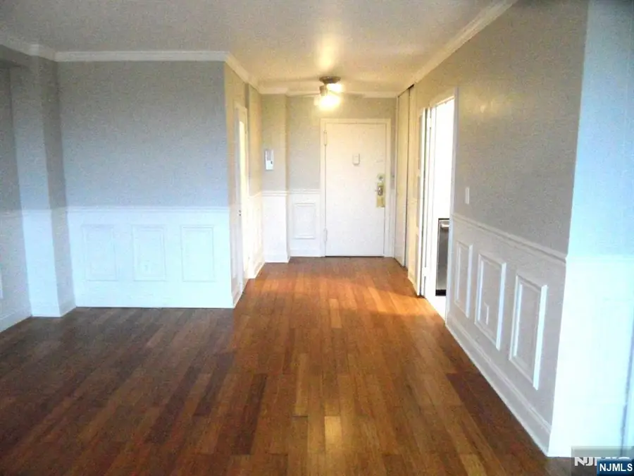 276 Prospect Street, East Orange, NJ 07017 - Image #2