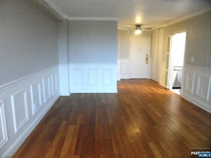 276 Prospect Street, East Orange, NJ 07017 - Image #3