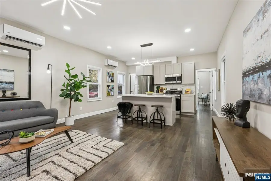 299 Claremont Avenue, Jersey City, NJ 07305 - Image #3