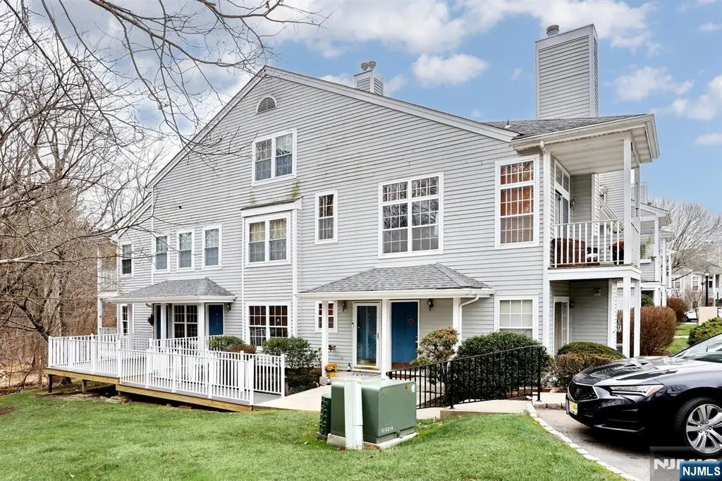 1141 Hyde Park Court, Mahwah, NJ 07430 - Image #1