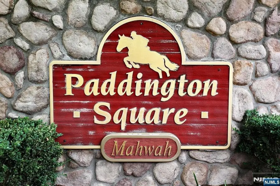 1141 Hyde Park Court, Mahwah, NJ 07430 - Image #2