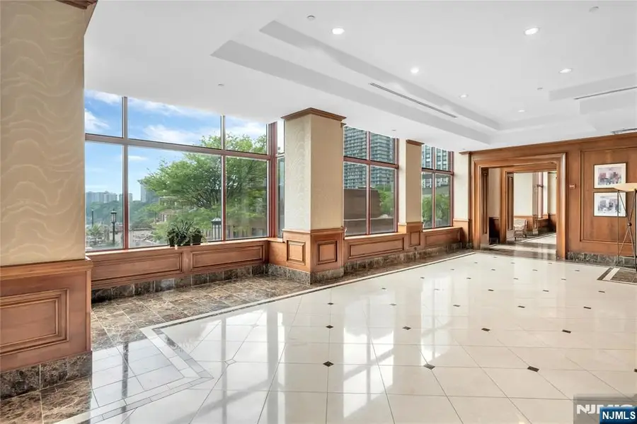 100 Old Palisade Road 1710, Fort Lee, NJ 07024 - Image #3