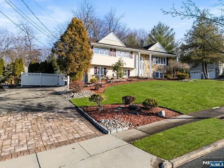 16 Gressinger Road, Wayne, NJ 07470 - #2
