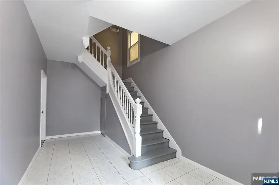 119 Ridgewood Avenue, Newark, NJ 07108 - Image #3