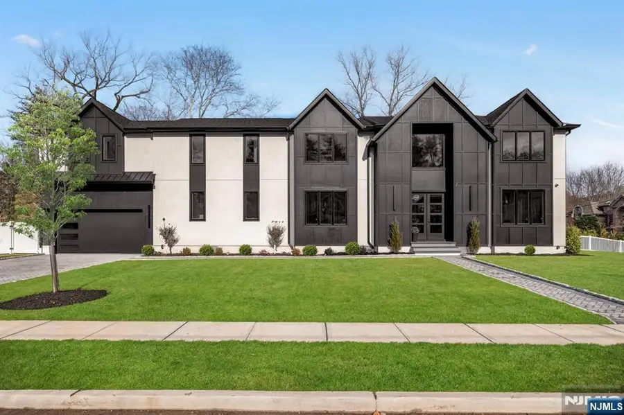 75 Susan Drive, Closter, NJ 07624 - Image #2