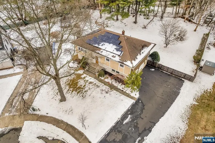 779 Decker Place, Paramus, NJ 07652 - Image #3