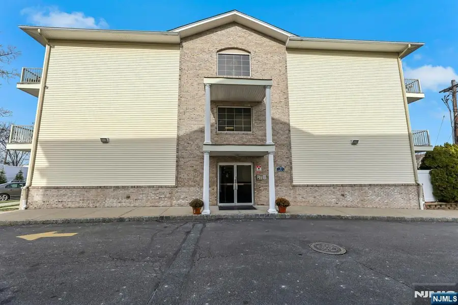 520 Victor Street 42, Saddle Brook, NJ 07663 - Image #3