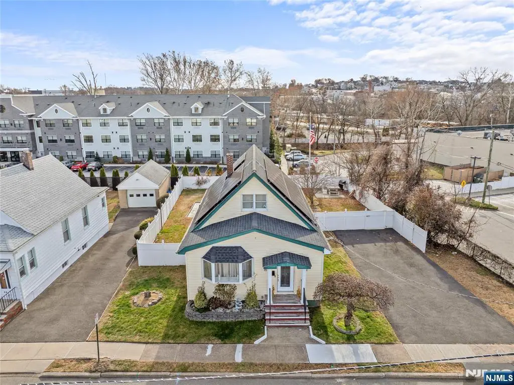 7-02 Lake, Fair Lawn, NJ 07410 - Image #1