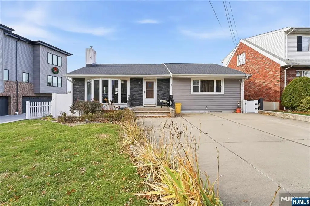 3 Linda Lane, Fairview, NJ 07022 - Image #1
