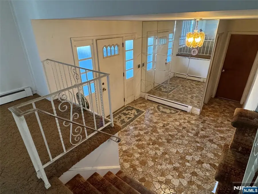 409 W Anderson Street, Hackensack, NJ 07601 - Image #2