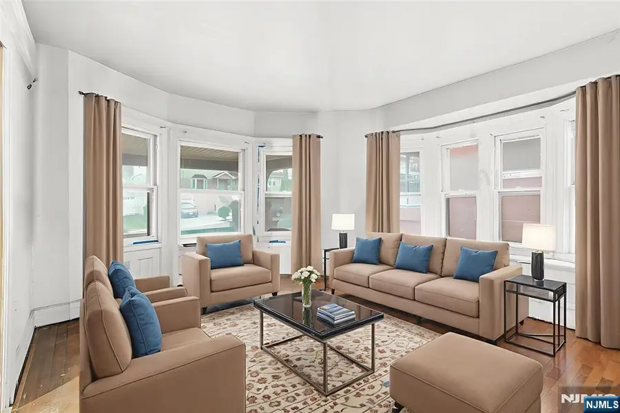 277 Meeker Avenue, Newark, NJ 07112 - Image #2