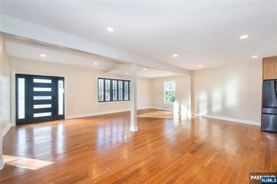 50 Grand Avenue, Ridgefield Park, NJ 07660 - Image #3