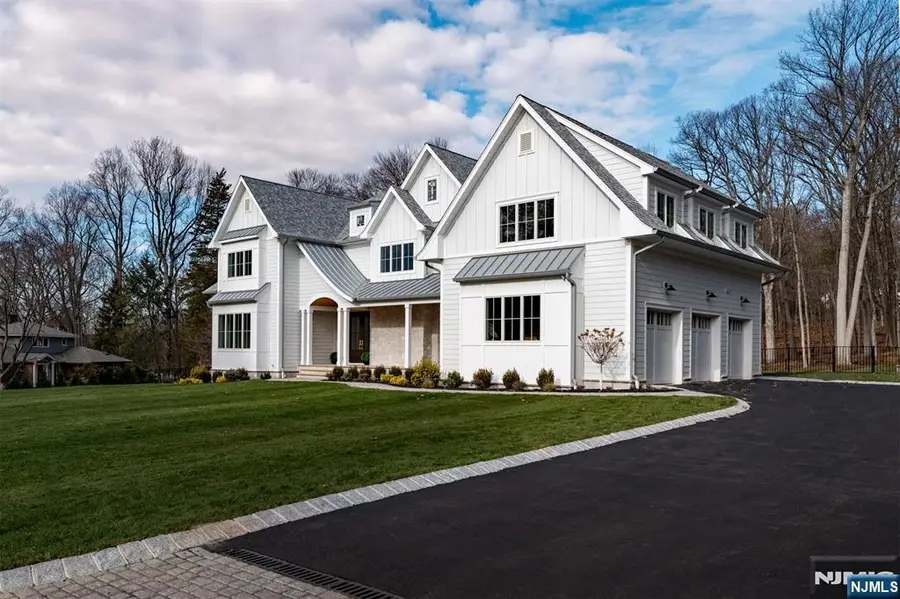 121 Jacquelin Avenue, Ho Ho Kus, NJ 07423 - Image #2