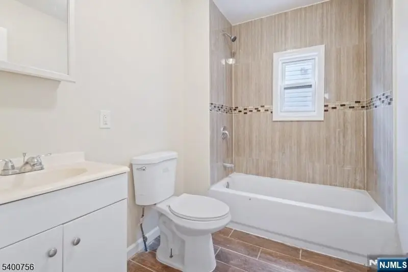 876 16th Street, Newark, NJ 07108 - Image #3