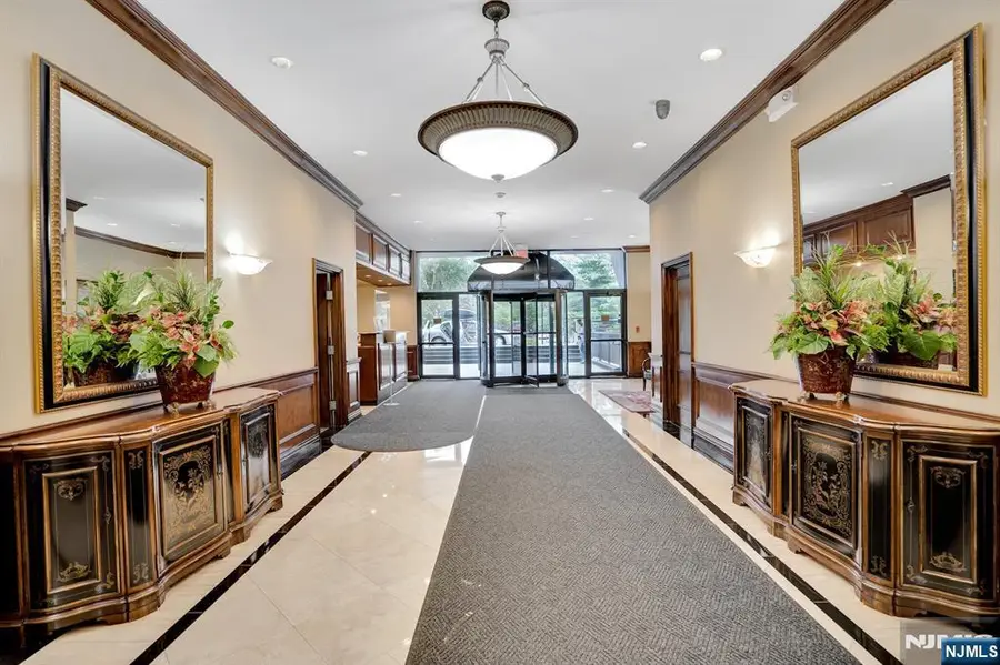 5 Horizon Road 2909, Fort Lee, NJ 07024 - Image #2