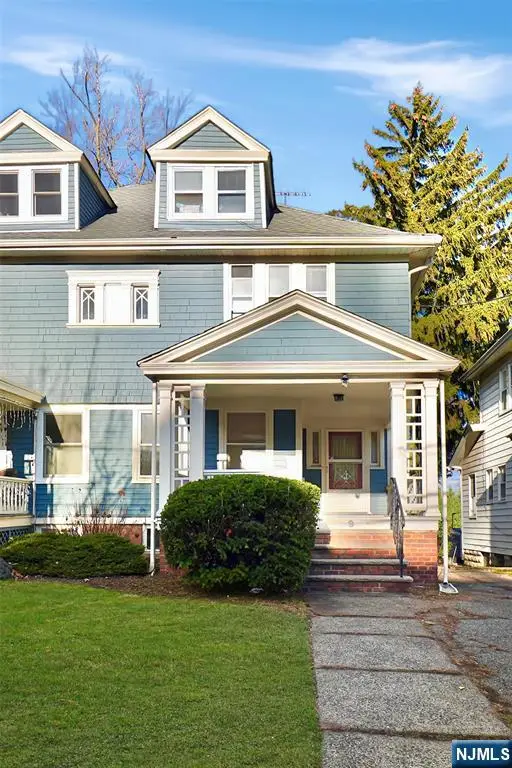 9 Hawthorne Place, Montclair, NJ 07042 - Image #1