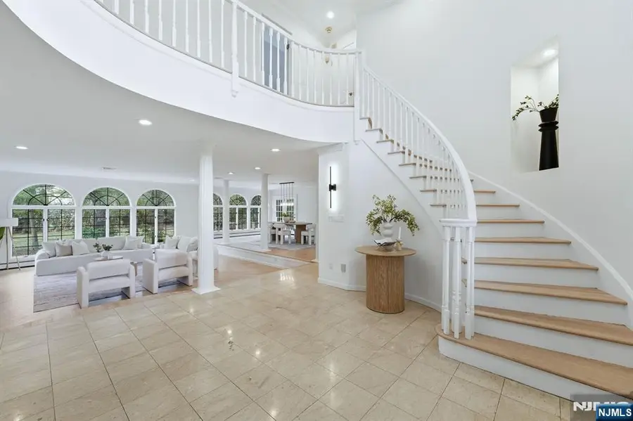 921 Franklin Lake Road, Franklin Lakes, NJ 07417 - Image #3